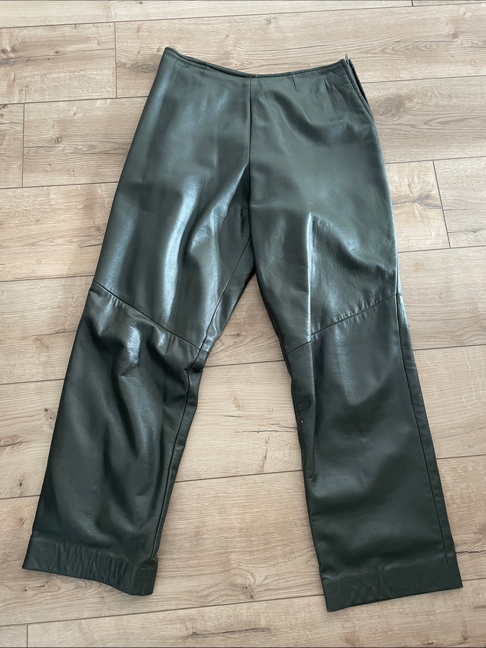 VTG DANIER LEATHER WIDE LEG PANTS - DARK OLIVE / SAGE GREEN Medium (tag 10)